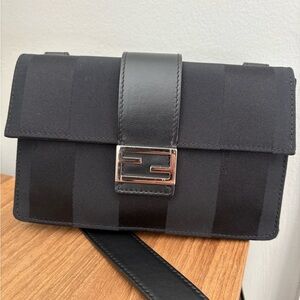 100% AUTHENTIC FENDI POUCHETTE NYLON PEQUIN CONVERTIBLE BELT BAG